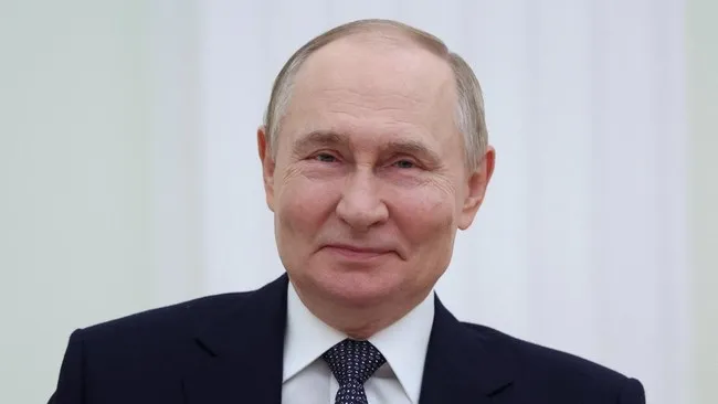 Putin Tawarkan Pasokan Energi untuk Atasi Krisis Eropa