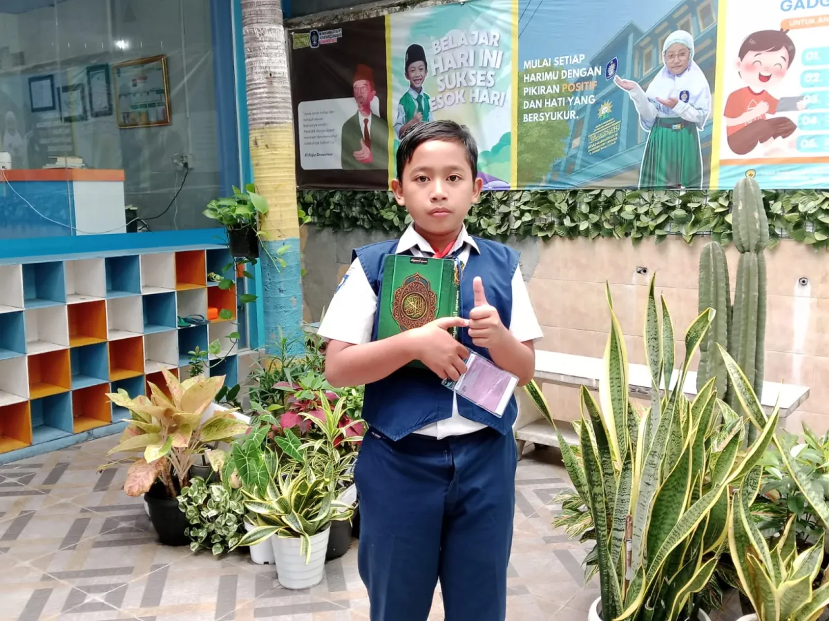 Menemukan Makna Puasa: Kisah Rais dari MI Muhammadiyah 25 Surabaya
