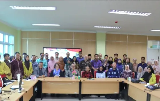 Dosen FIP UNP Uji Nalar Mahasiswa di Panggung Internasional ISRF-2