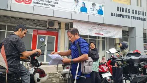 Penyandang Disabilitas Protes Hilangnya Bantuan Sosial di Tulungagung