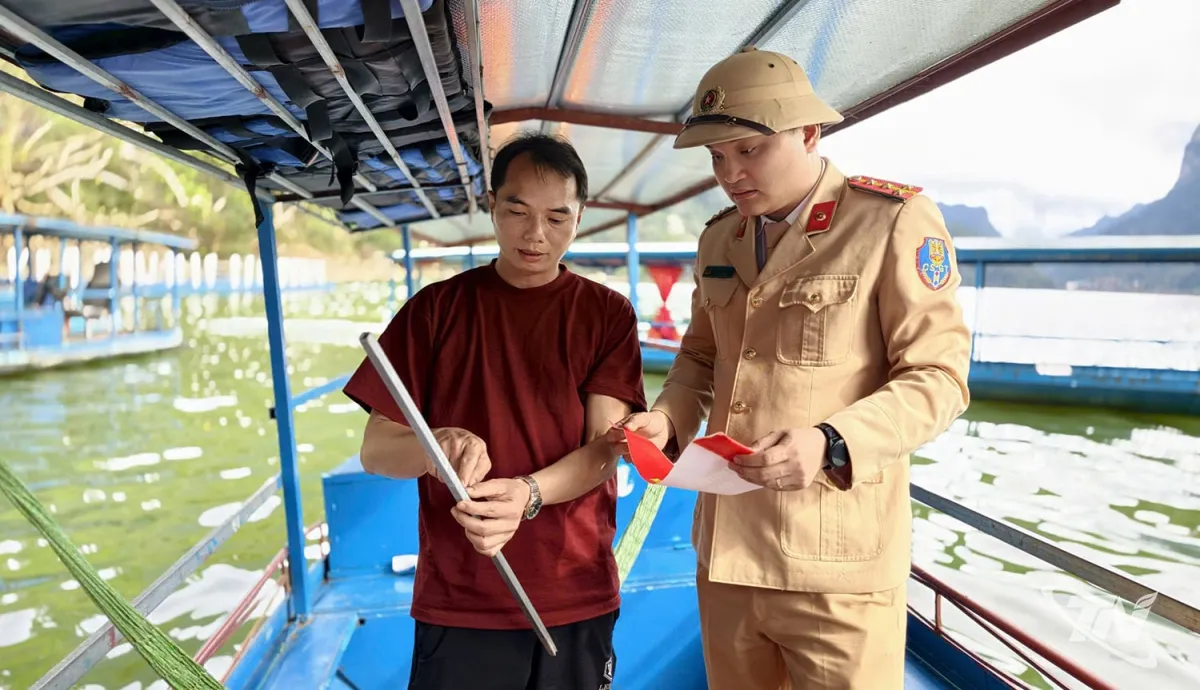 Tingkatkan Keselamatan Wisatawan, Pengelolaan Kapal di Danau Ba Be Diperketat