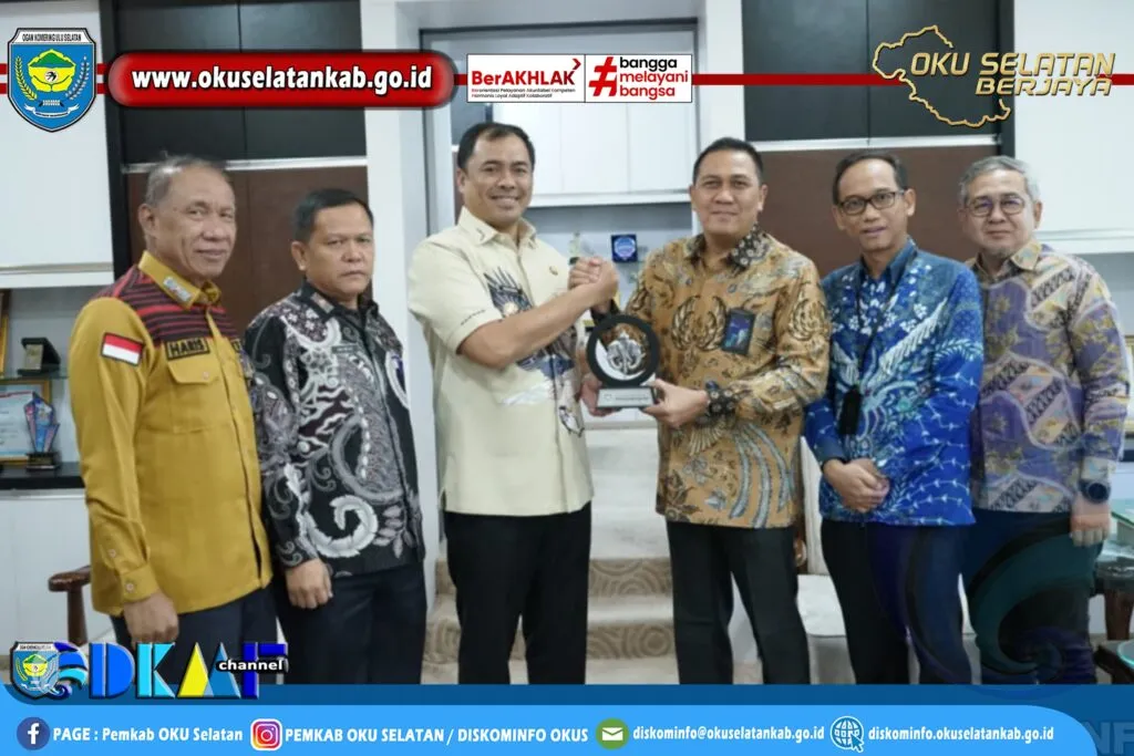 Bupati OKU Selatan Bahas Pembangunan Pabrik Semen di Muaradua