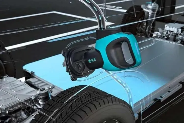 BYD Luncurkan Teknologi Pengisian Daya Ultra Cepat untuk Mobil Listrik