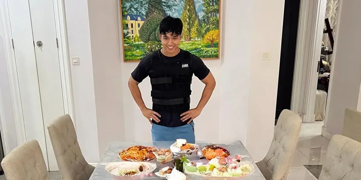 Ragam Menu Buka Puasa Selebriti di Hari Pertama Ramadan