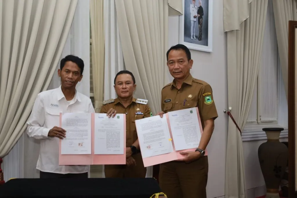 Pemkab Kuningan Jalin Kerja Sama dengan APJATEL untuk Penataan Infrastruktur Telekomunikasi