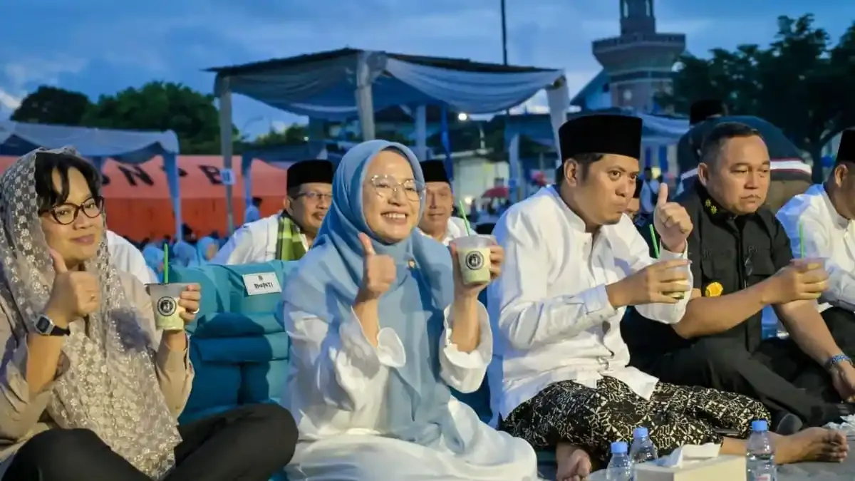 Banjarnegara Pecahkan Rekor Dunia dengan 45.000 Gelas Dawet Ayu
