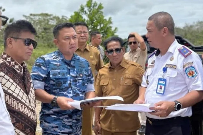 Bupati Mura Tinjau Progres Pembangunan Bandara Tira Tangka Balang