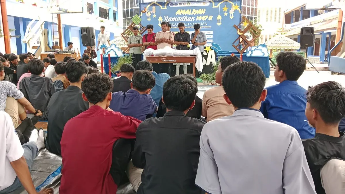 Festival Ramadan SMK Muhammadiyah 1 Ajibarang: Pelatihan Perawatan Jenazah untuk Siswa
