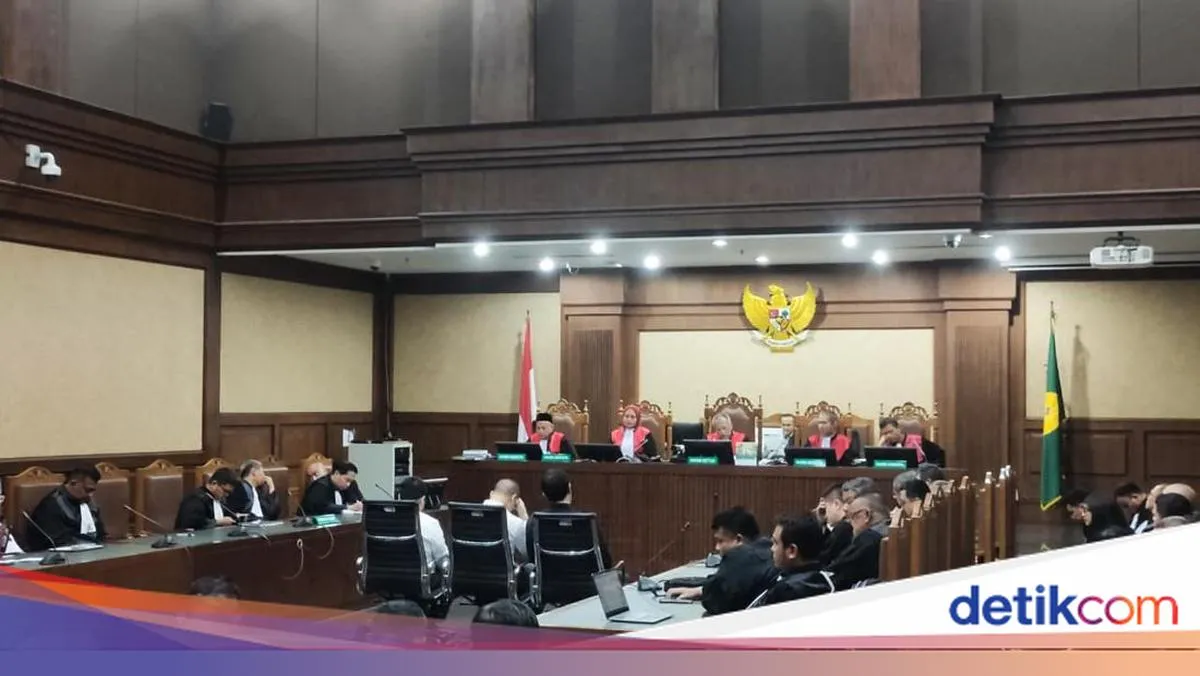 Lima Terdakwa Korupsi Minyak Mentah Dijatuhi Hukuman Penjara 9-13 Tahun