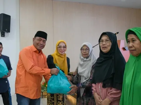 Tenaga Kesehatan Deli Serdang Perkuat Pelayanan dan Kepedulian Sosial di Bulan Ramadan