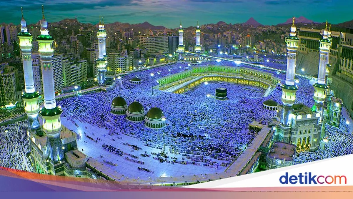 Kemenlu Imbau Jemaah Umrah Tunda Keberangkatan Akibat Ketegangan di Timur Tengah