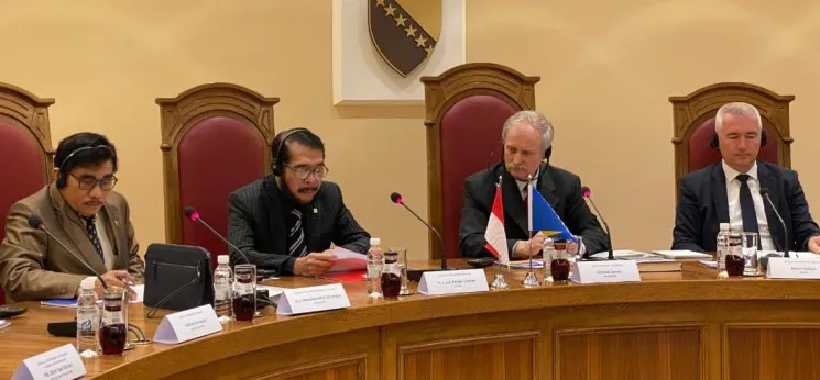 MKRI Resmi Jalin Kerja Sama dengan MK Bosnia dan Herzegovina