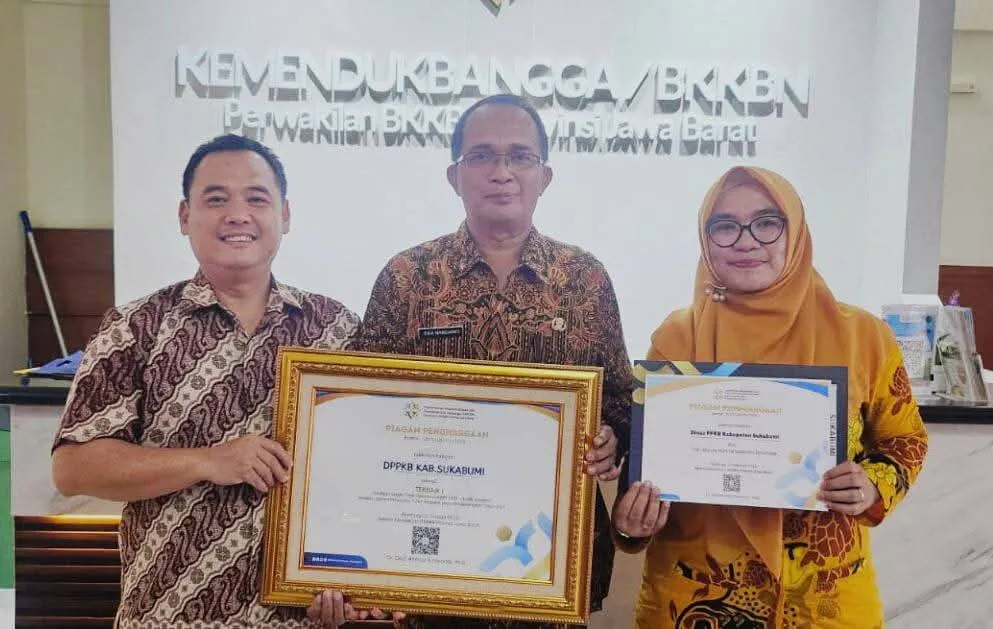 DPPKB Sukabumi Raih Dua Penghargaan Jabar dalam Program Keluarga Berencana