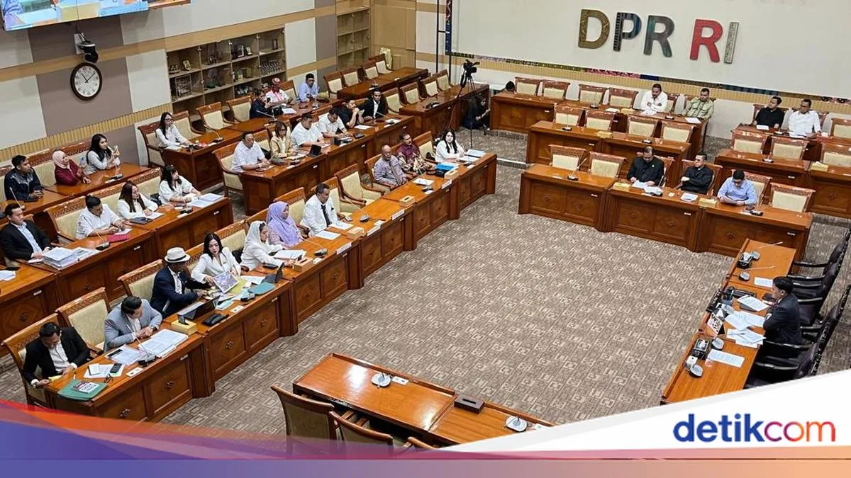 Keluarga Terdakwa Kasus 2 Ton Sabu Minta Keadilan di DPR