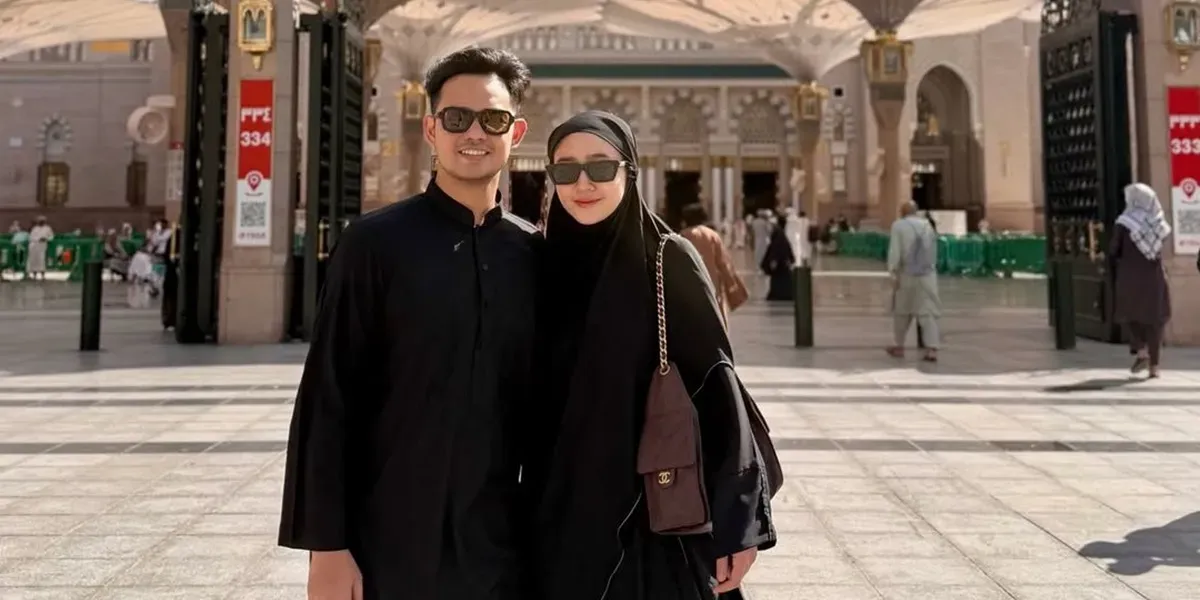 Kisah Inspiratif Selebriti Menjalani Puasa dan Toleransi di Ramadan