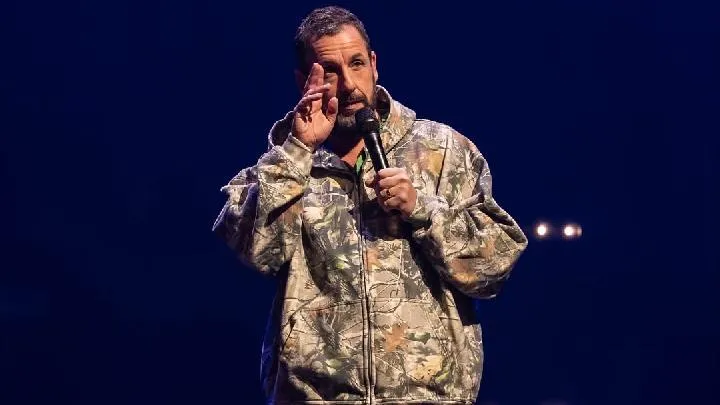 Adam Sandler Terpilih Sebagai Aktor dengan Bayaran Tertinggi 2025 Menurut Forbes