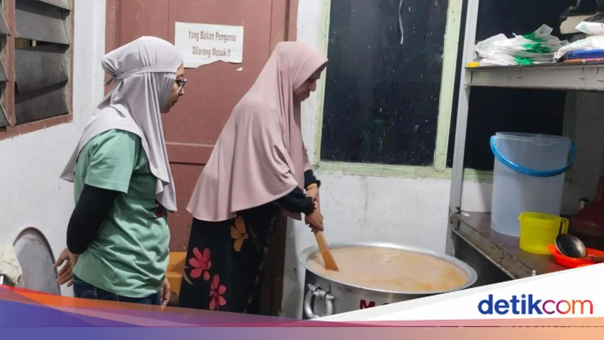 Bubur Sop dan Teh Chai India Selatan Hidangkan Nuansa Ramadan di Medan