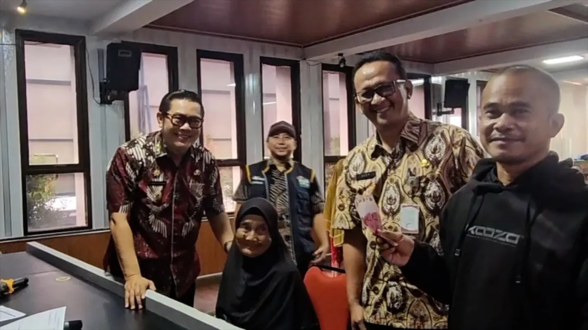 Pemkot Tangerang Salurkan BSU kepada 2.924 Keluarga Rentan