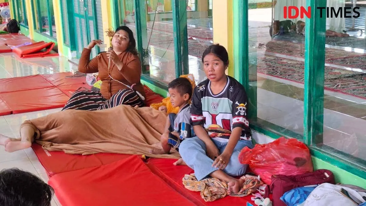 Warga Makassar Jalani Ramadan di Pengungsian Usai Banjir