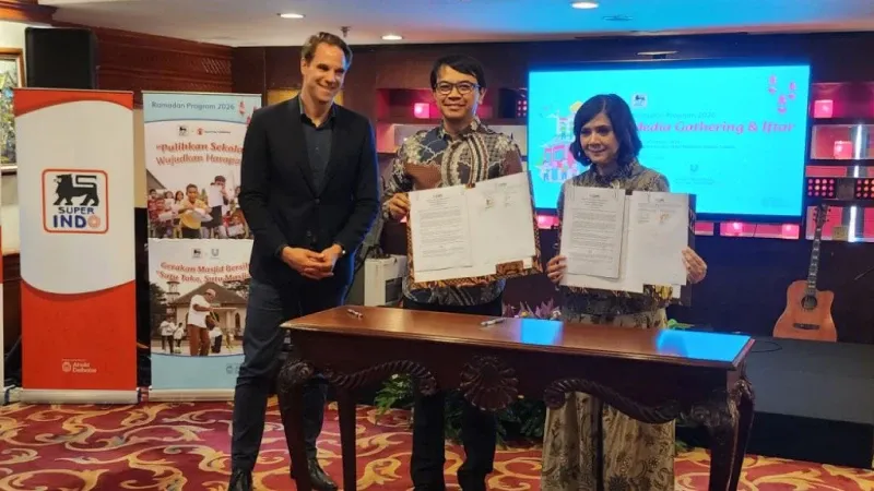 Super Indo Luncurkan Program Sosial Ramadan untuk Pendidikan dan Kebersihan Masjid