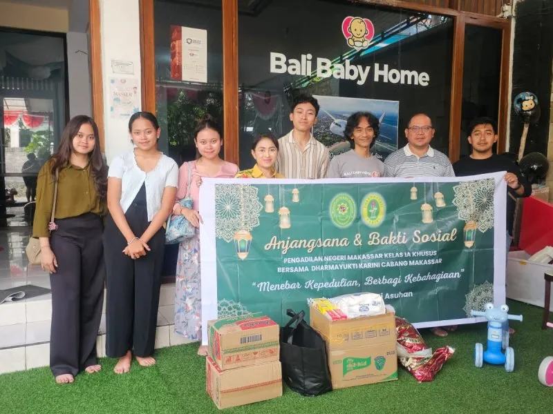 PN Makassar Lakukan Anjangsana untuk Dukung Anak Yatim