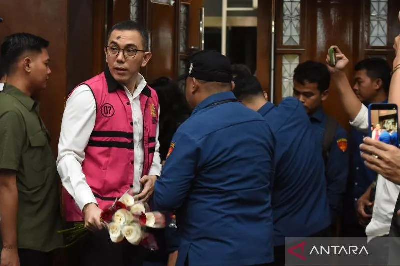 Eks Dirut PT PIS Dijatuhi Hukuman 9 Tahun Penjara atas Kasus Korupsi Minyak