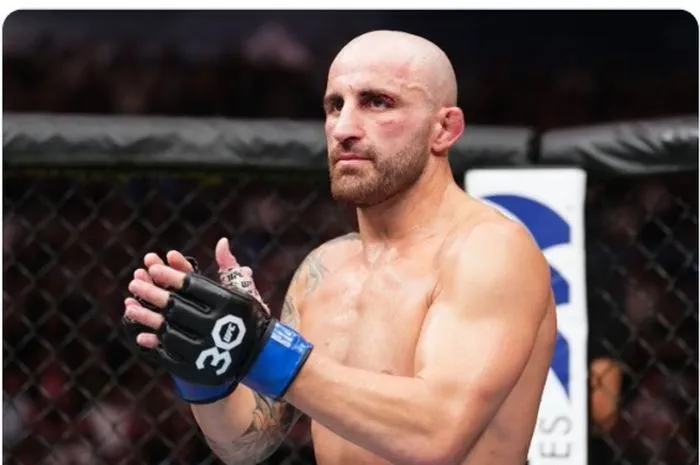 Volkanovski Pertimbangkan Pensiun Usai Duel Berisiko di UFC 325