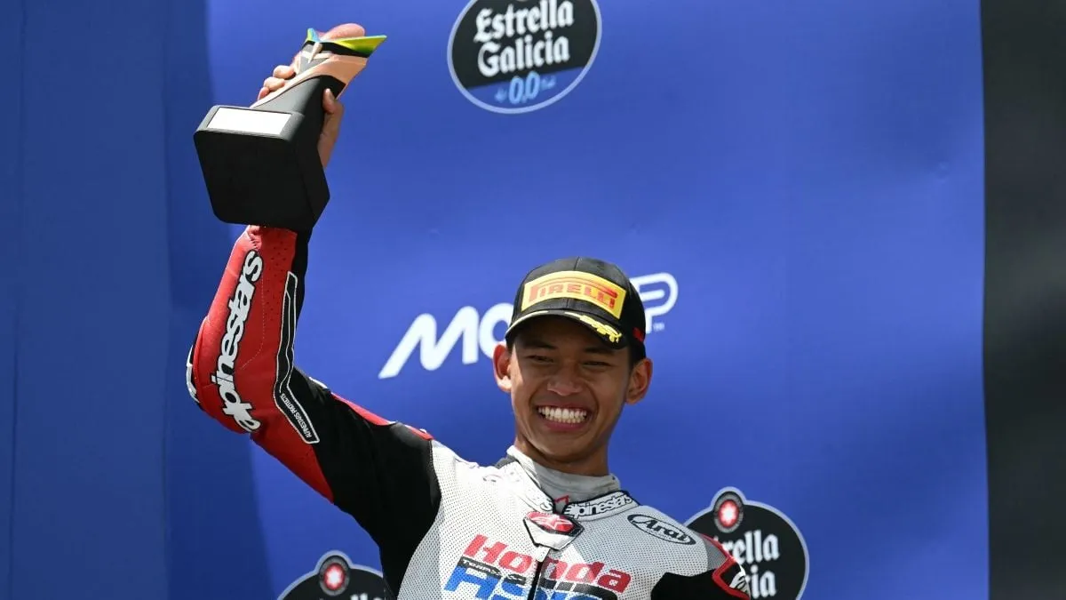 Veda Ega Pratama Raih Podium Ketiga di Moto3 Brasil
