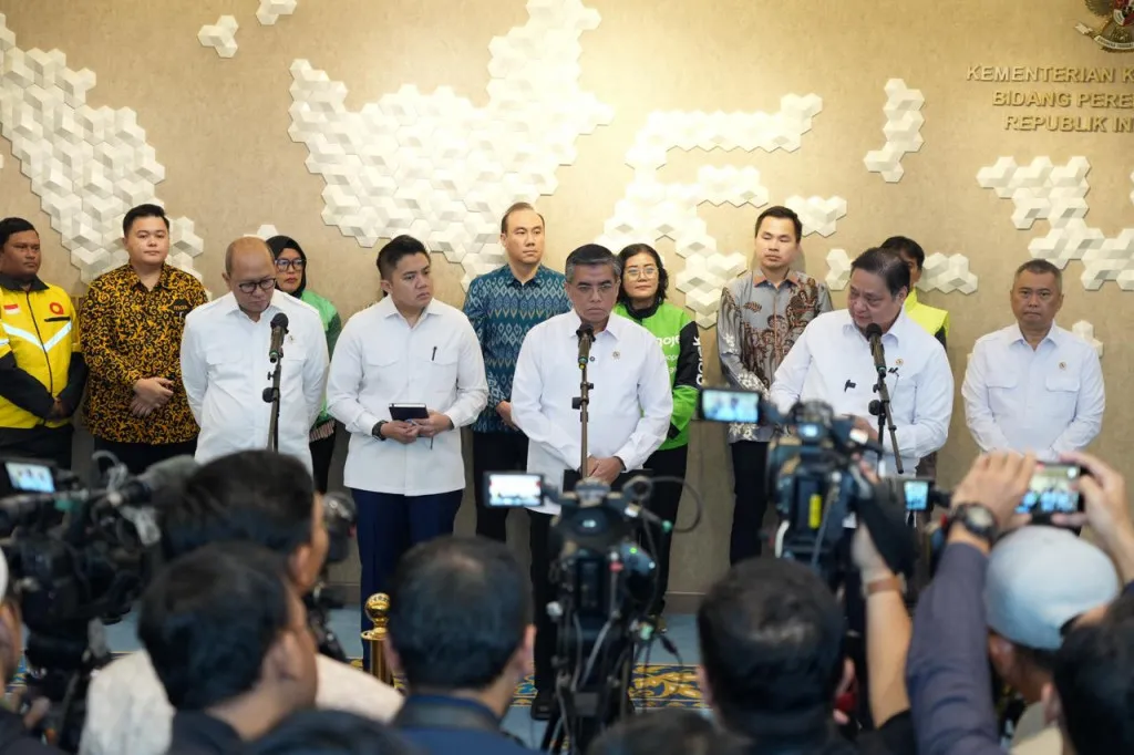 Pemerintah Naikkan THR ASN dan BHR Ojol untuk Dorong Pertumbuhan Ekonomi