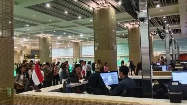 35 Penerbangan Internasional di Ngurah Rai Batal Akibat Konflik AS-Israel dan Iran