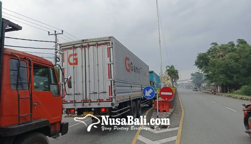 Pembatasan Operasional Angkutan Barang di Jalur Utama Bali Menjelang Lebaran 2026