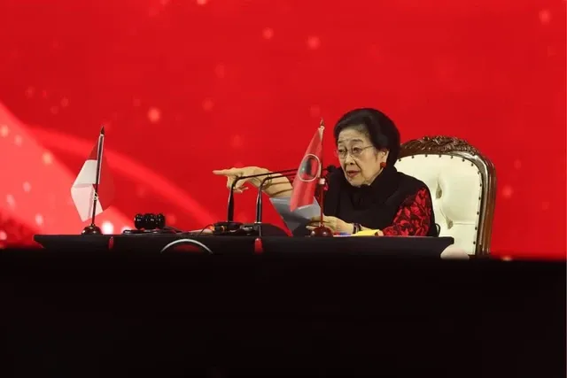 Megawati Instruksikan Penghormatan dan Jaminan Pendidikan untuk Keluarga Prajurit TNI yang Gugur