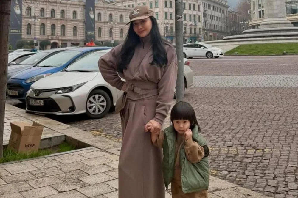 Denise Chariesta Bela Anaknya dari Tuduhan Nakal