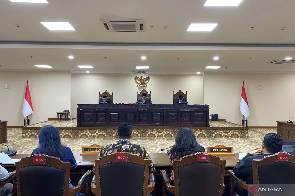 MKMK Nyatakan Tak Berwenang Tindak Lanjuti Laporan Etik Adies Kadir