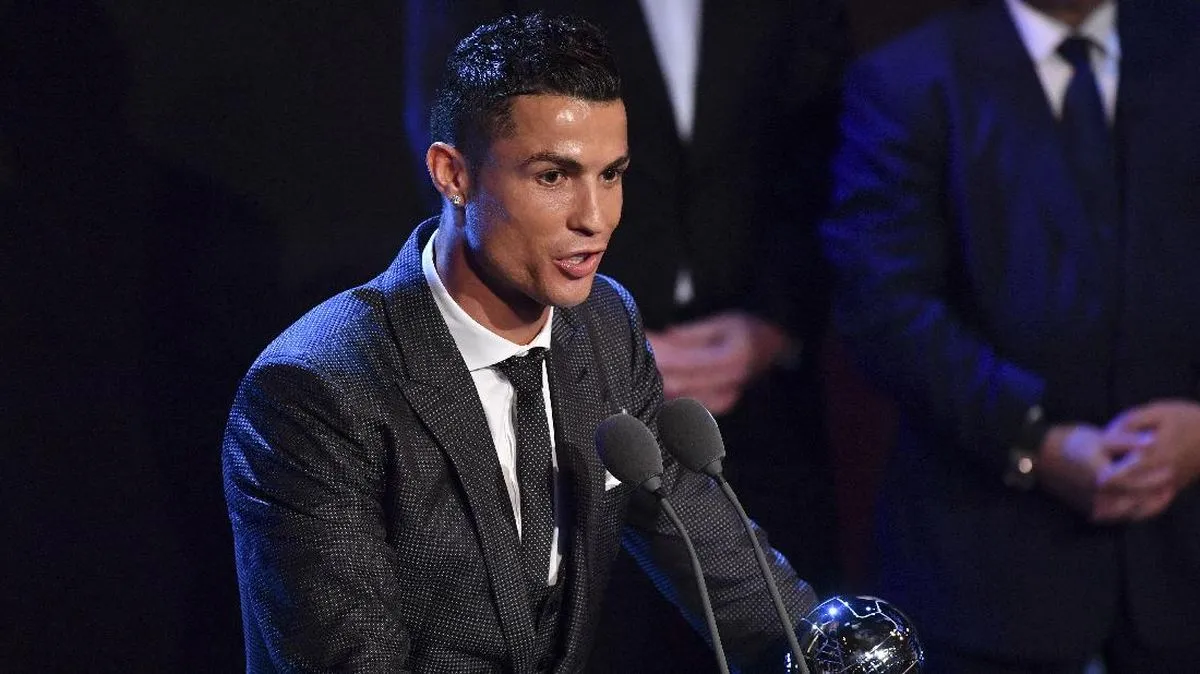 Cristiano Ronaldo Akuisisi 25% Saham UD Almeria