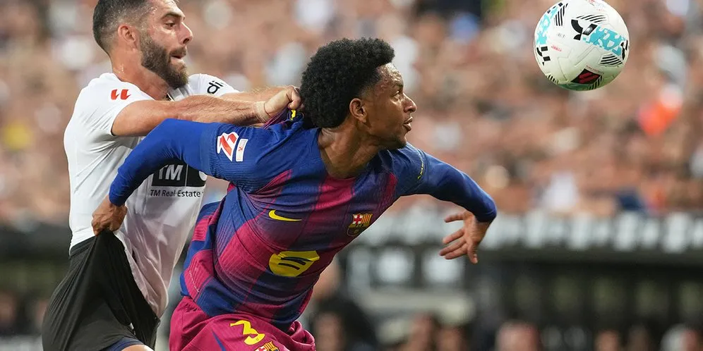 Barcelona Juara La Liga 2025/2026, Tiga Tim Terdegradasi