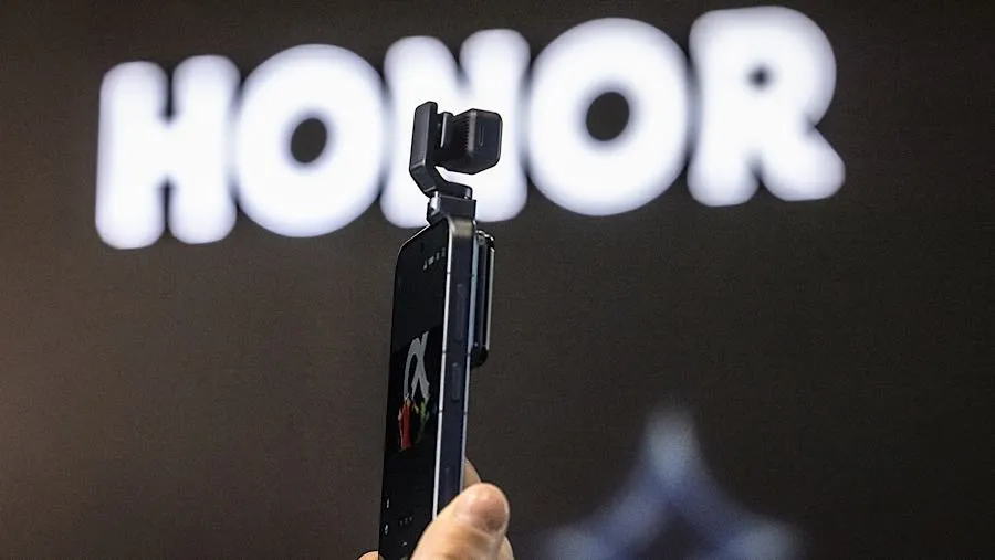Honor Siapkan Smartphone dengan Baterai 14.000 mAh