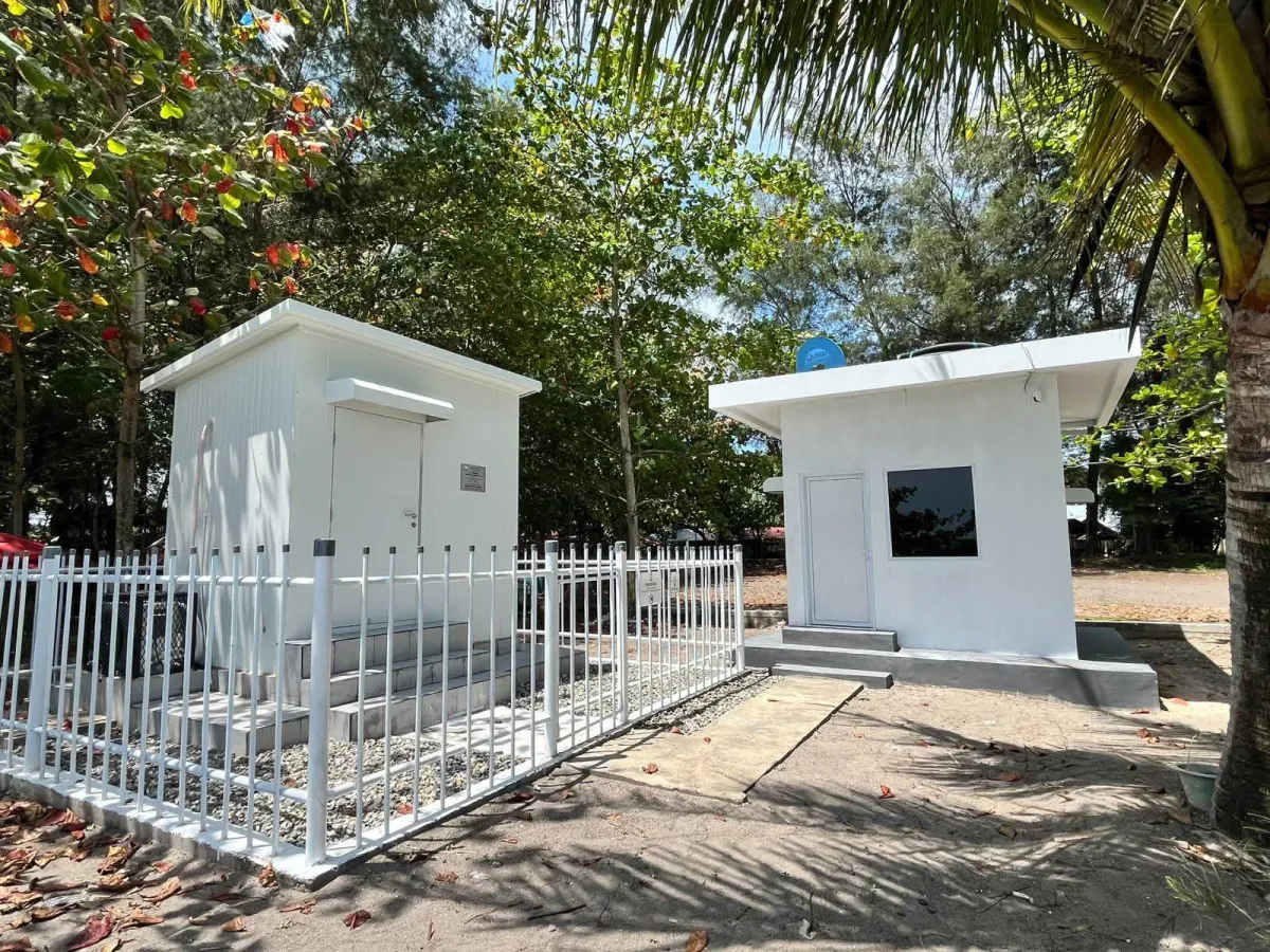 BMKG Pusat Tinjau Kesiapan HF Radar di Pantai Anas Malik