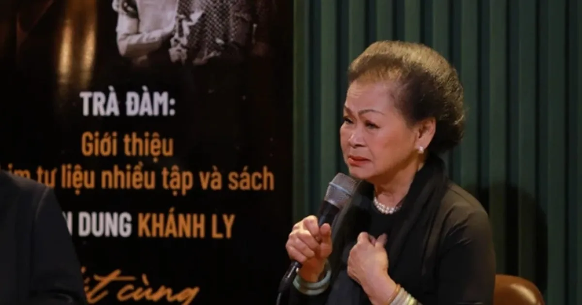 Khánh Ly Luncurkan Buku dan Dokumenter Mengenang Persahabatan dengan Trịnh Công Sơn