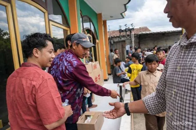 Pabrik Ciomy Serap 90% Tenaga Kerja Lokal dan Dukung UMKM Garut