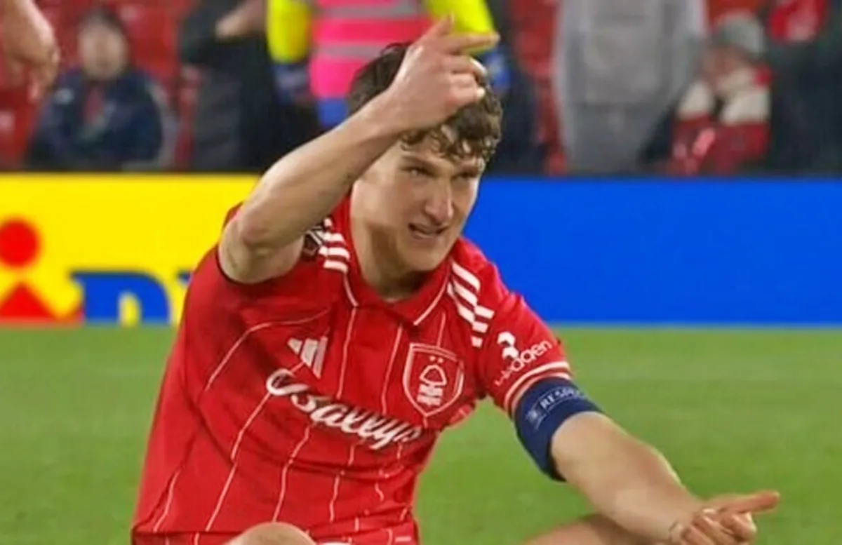 Kapten Nottingham Forest Tetap Bertanding Meski Cedera Jari Mengerikan