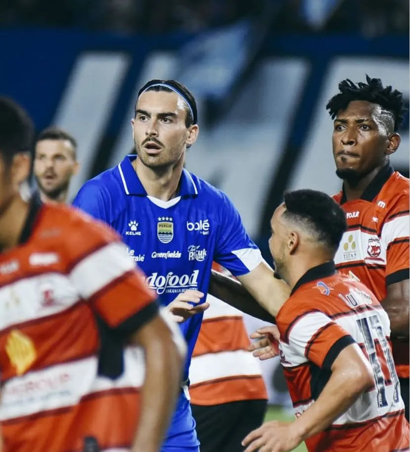 Persib Bandung Raih Kemenangan Telak 5-0 atas Madura United
