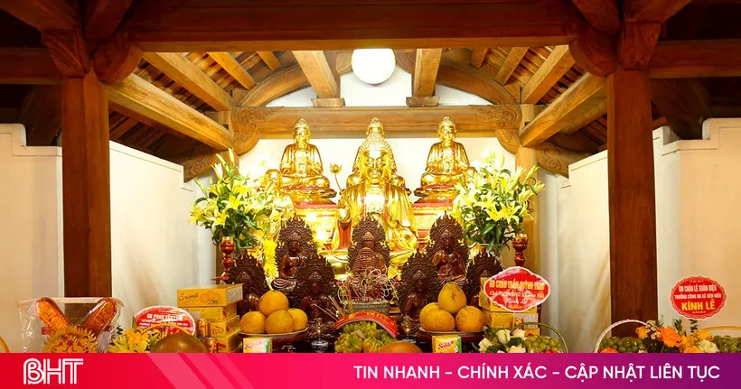 Upacara Doa Perdamaian dan Kemakmuran di Pagoda Truong Ninh