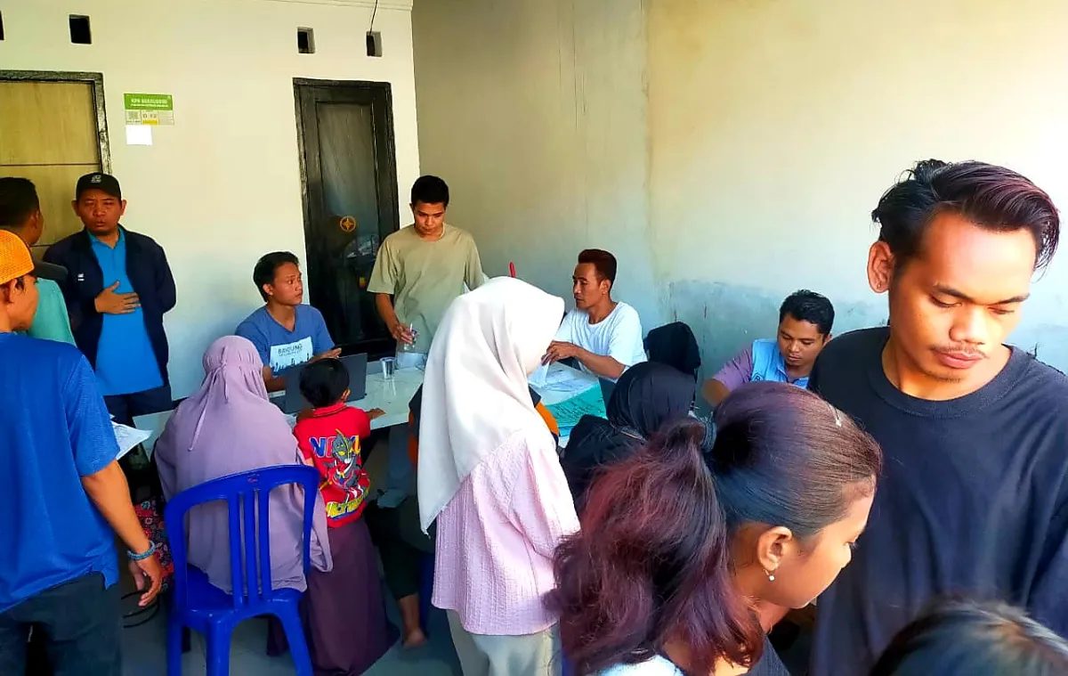 Dukcapil Lobar Tetap Layani Migrasi KTP Meski Sepi Pemohon