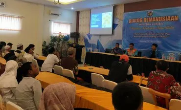 KNPI Sampang Hibahkan Toko Parfum untuk Kemandirian Penyandang Disabilitas