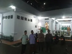 Polsek Toulimambot Amankan Sholat Tarawih dengan Patroli Intensif
