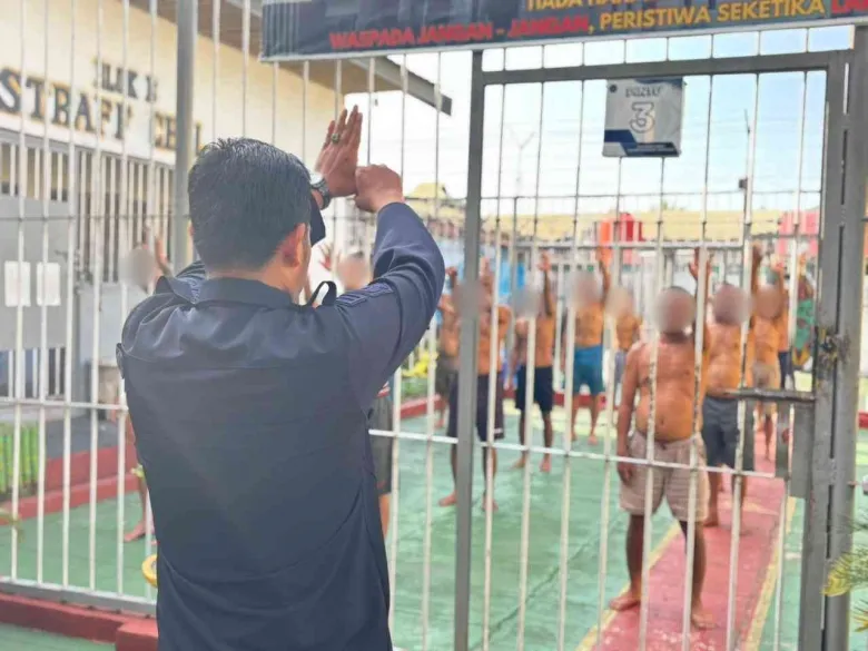 Warga Binaan Rutan Rantau Laksanakan Olahraga untuk Jaga Kesehatan