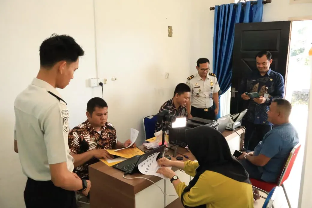 Program Si Daing Merantau Permudah Pengurusan Paspor di Lingga