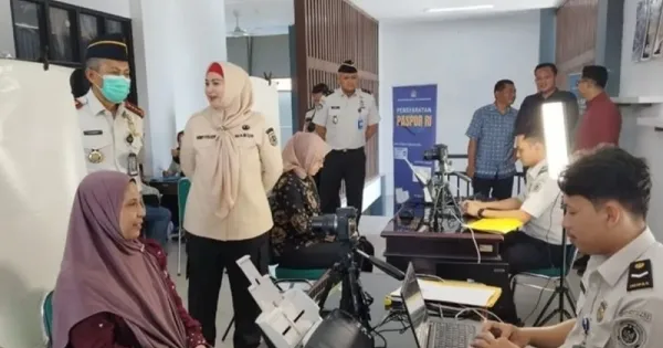 Debby Vita Dewi Ajak Warga Manfaatkan Layanan Paspor di MPP Toboali