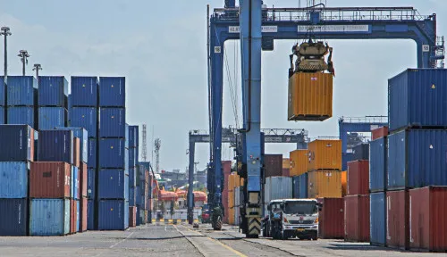 Neraca Perdagangan Indonesia Catat Surplus US$0,95 Miliar di Januari 2026